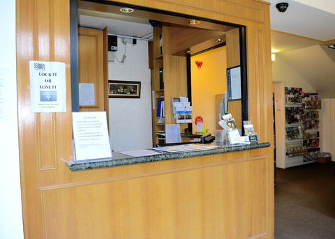 Magnolia Court Boutique Hotel Melbourne - Darwin Holiday 2