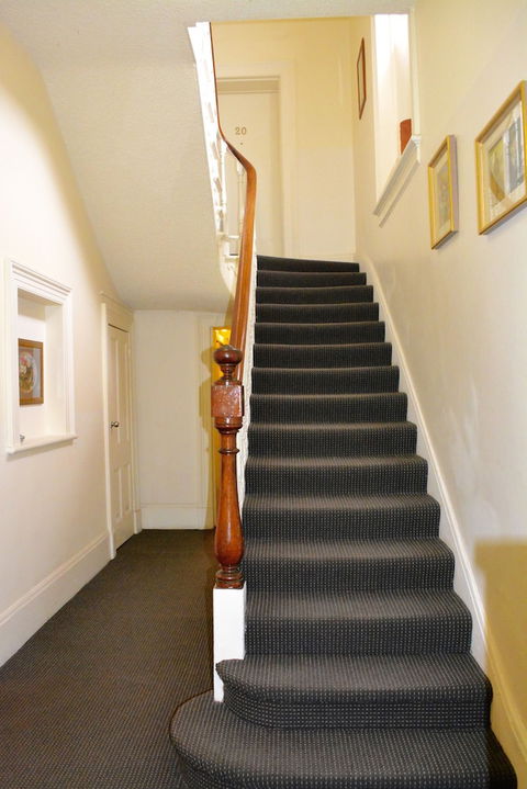 Magnolia Court Boutique Hotel Melbourne - Darwin Holiday 3