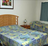 Lake Bennett Resort - Darwin Holiday