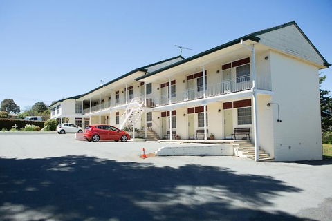Colonial Lodge Motor Inn Yass - Darwin Holiday 4