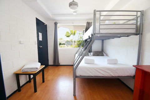 Caloundra Backpackers - Hostel - Darwin Holiday 4