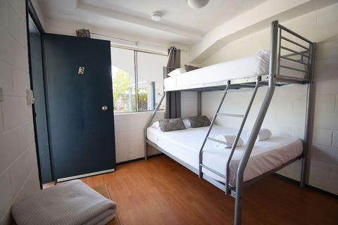 Caloundra Backpackers - Hostel - Darwin Holiday 2