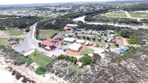Seaspray Beach Holiday Park - Darwin Holiday 0
