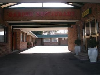 Mount Kuring-gai Motel - Darwin Holiday 1