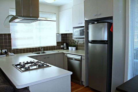 Adelaide DressCircle Apartments Childers Street - Darwin Holiday 3