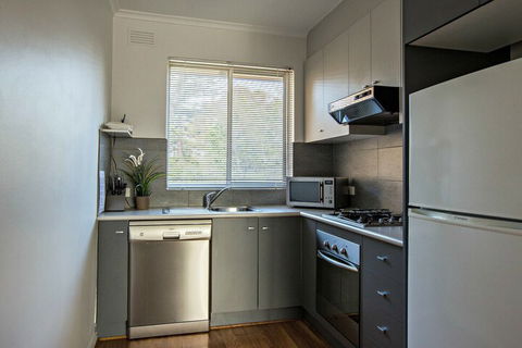 Adelaide DressCircle Apartments Childers Street - Darwin Holiday 7