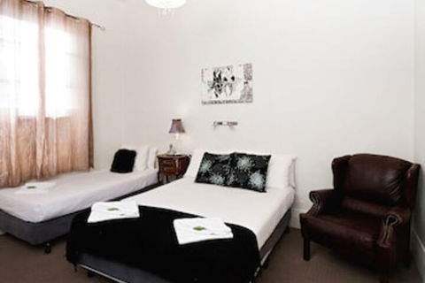 Ambassadors Hotel - Darwin Holiday 3