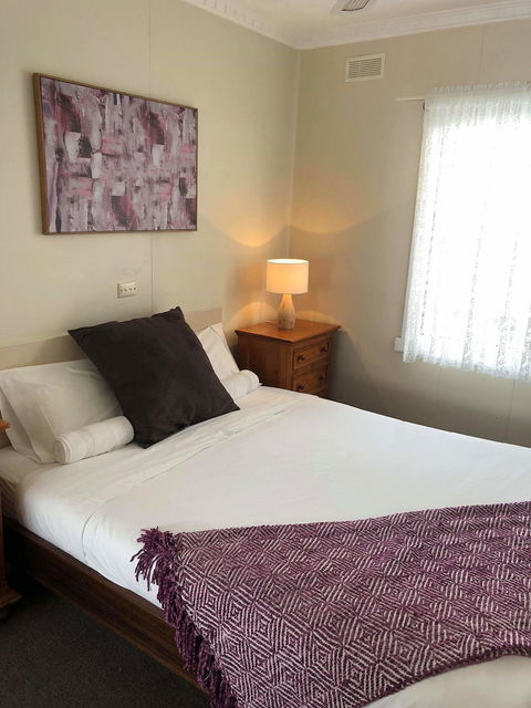 Lakes Jakaranda Holiday Units - Darwin Holiday 1