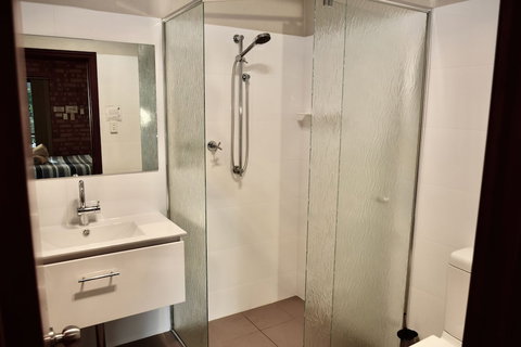 Edge Of The Forest - Darwin Holiday 6