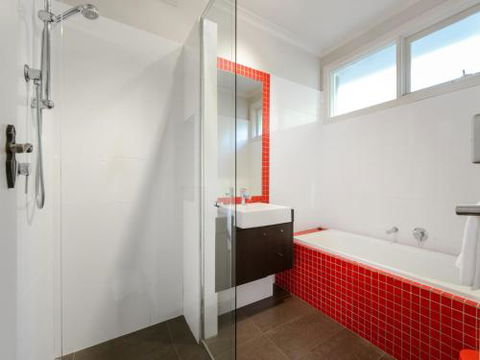 BOUTIQUE STAYS Sandyside Sandringham Villa Units - Darwin Holiday 4