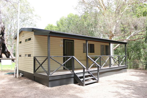 Adelaide's Brownhill Creek Tourist Park - Darwin Holiday 3