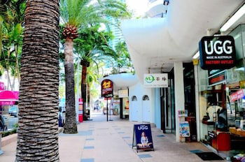 Monte Carlo Private Apartments - Darwin Holiday 0