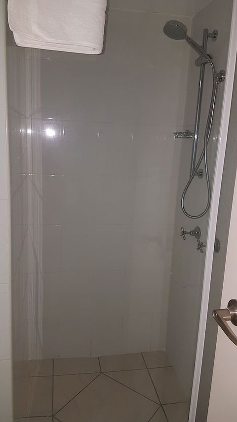 Monte Carlo Private Apartments - Darwin Holiday 6