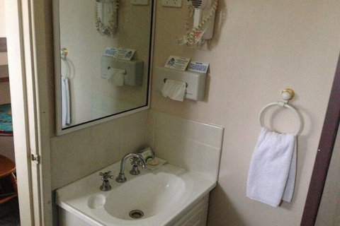 Taree Country Motel - Darwin Holiday 3