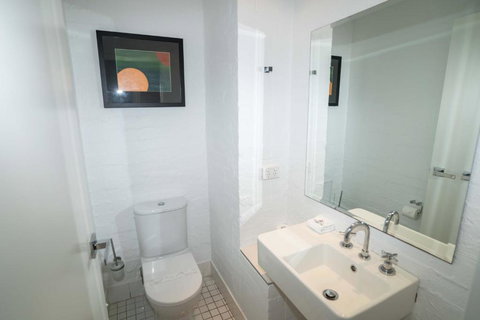 Myuna Holiday Apartments - Darwin Holiday 4