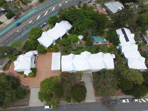 Chez Noosa Resort Motel - Darwin Holiday 1