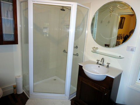 Stones Throw Cottage Bed & Breakfast - Darwin Holiday 4