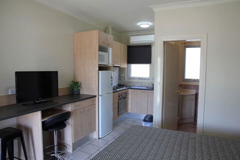 Tumut Apartments - Darwin Holiday 1