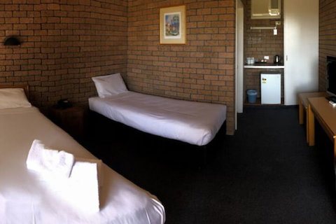 Cessnock Vintage Motor Inn - Darwin Holiday 7