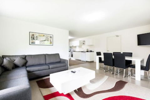Apex Park Holiday Apartments - Darwin Holiday 0