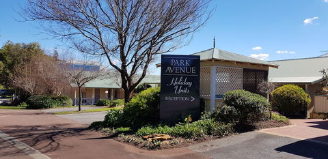 Albany Holiday Units - Darwin Holiday 1