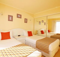 Ocean Breakers - Darwin Holiday