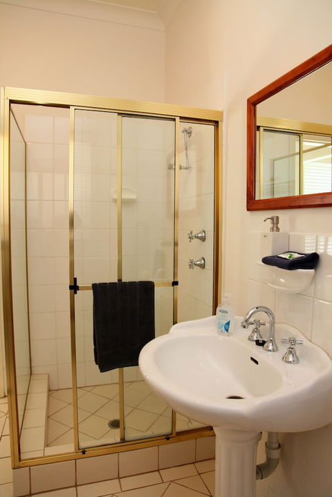 Apartments On The Park - Darwin Holiday 3