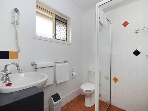 Browns Plains Motor Inn - Darwin Holiday 6