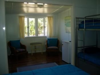 Hillcrest Guest House Cooktown - Darwin Holiday 4