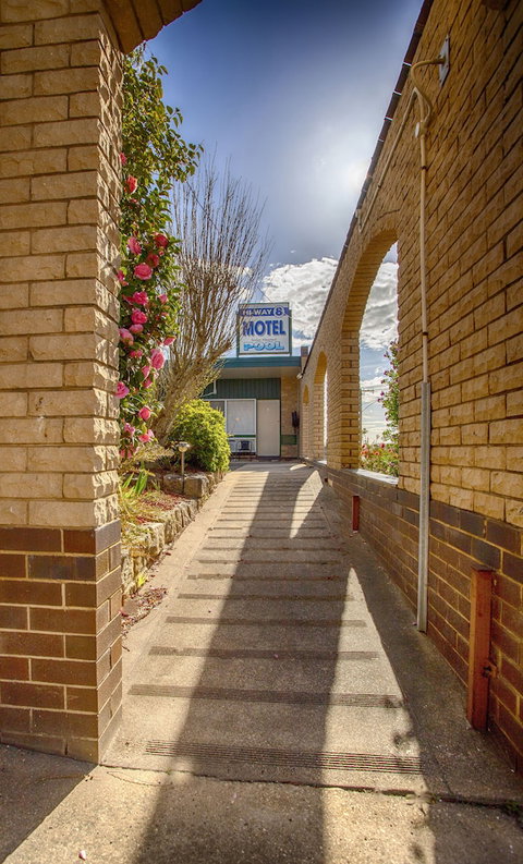 Hi Way Eight Motor Inn - Darwin Holiday 2