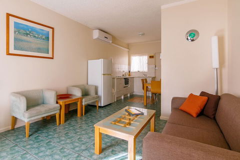 Esplanade Apartments At West Beach - Darwin Holiday 6