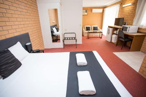 Blue Whale Motor Inn & Apartments - Darwin Holiday 4