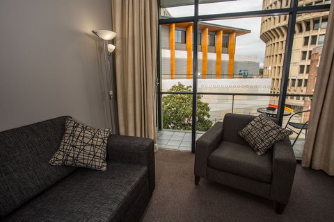 The Clarendon Hotel - Darwin Holiday 0