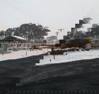 The Clansman Motel - Darwin Holiday