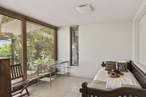 McAuleys Beach House - Darwin Holiday 5