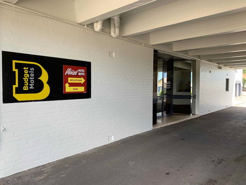 The Menai Hotel Motel - Darwin Holiday 1