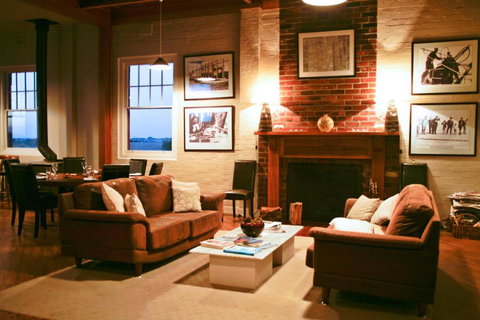 Cable Station Accommodation - Darwin Holiday 3