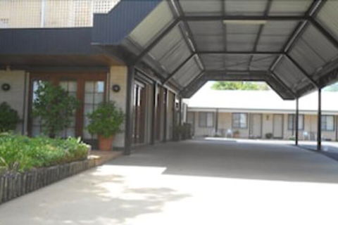 All Seasons Motor Lodge - Darwin Holiday 1