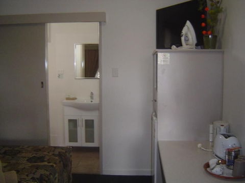 Kingaroy Country Motel - Darwin Holiday 4