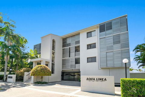 Aqua Linea - Darwin Holiday 1