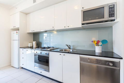Astra Apartments Sydney Kent Street - Darwin Holiday 2