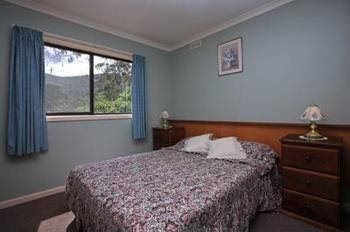 Kingsway Holiday Flats & Gariwerd House. - Darwin Holiday 1