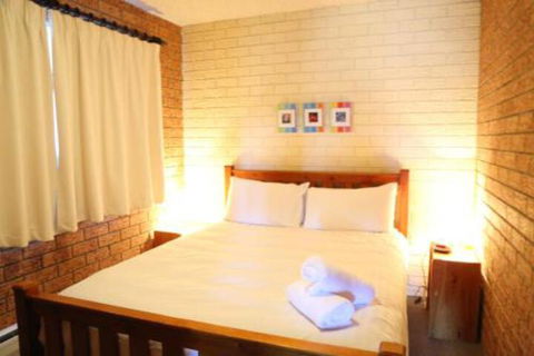 Blue Gums 1 - Darwin Holiday 5