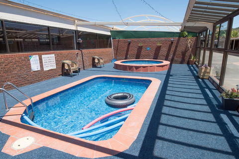 Elm Court Motel - Darwin Holiday 1