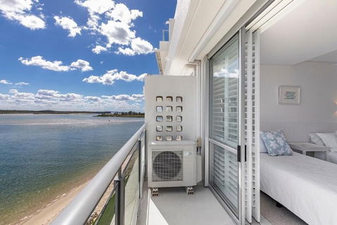 Las Rias - Darwin Holiday 1