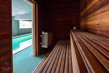 Attunga Alpine Lodge And Apartments - Darwin Holiday 3