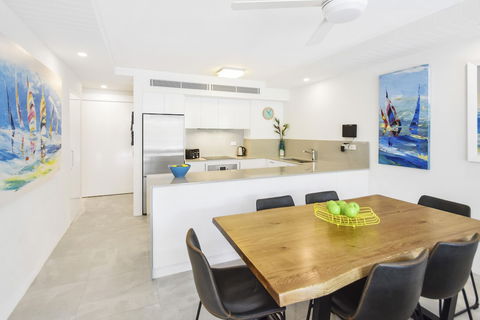 Headland Views - Darwin Holiday 4