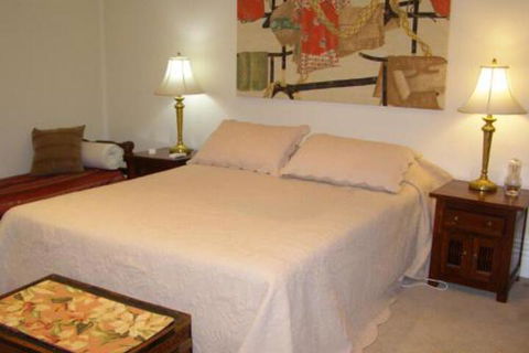 Langford House B & B - Darwin Holiday 5