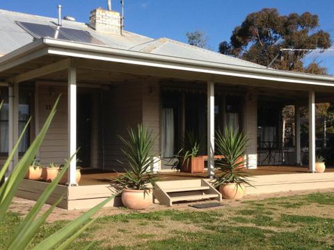 Ploughmans On Ivy - Darwin Holiday 6