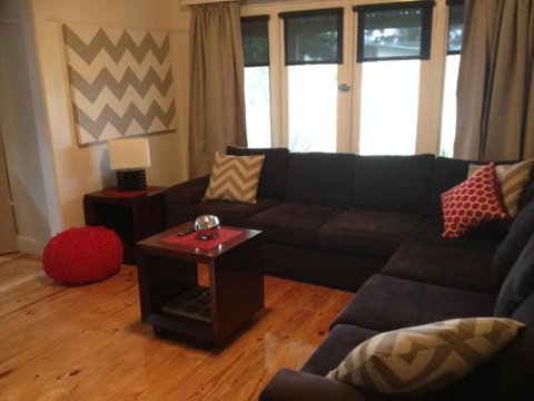 Ploughmans On Ivy - Darwin Holiday 1